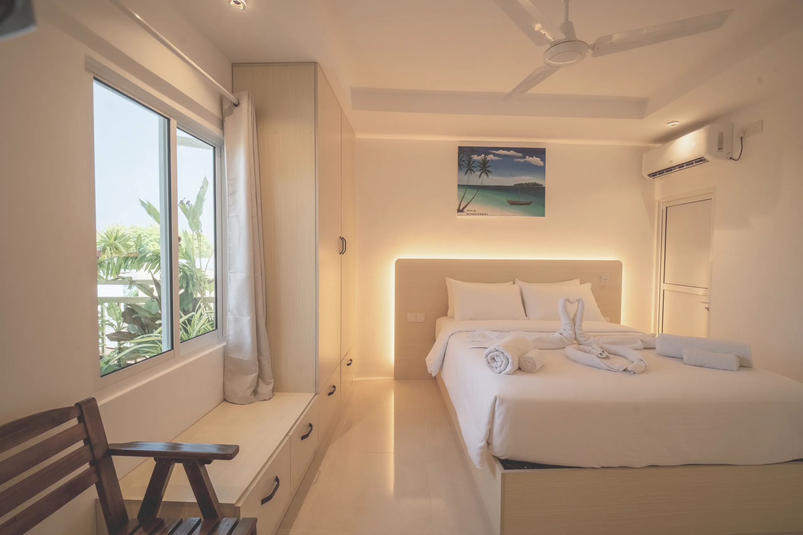 Vilu Himmafushi — Superior Double Room