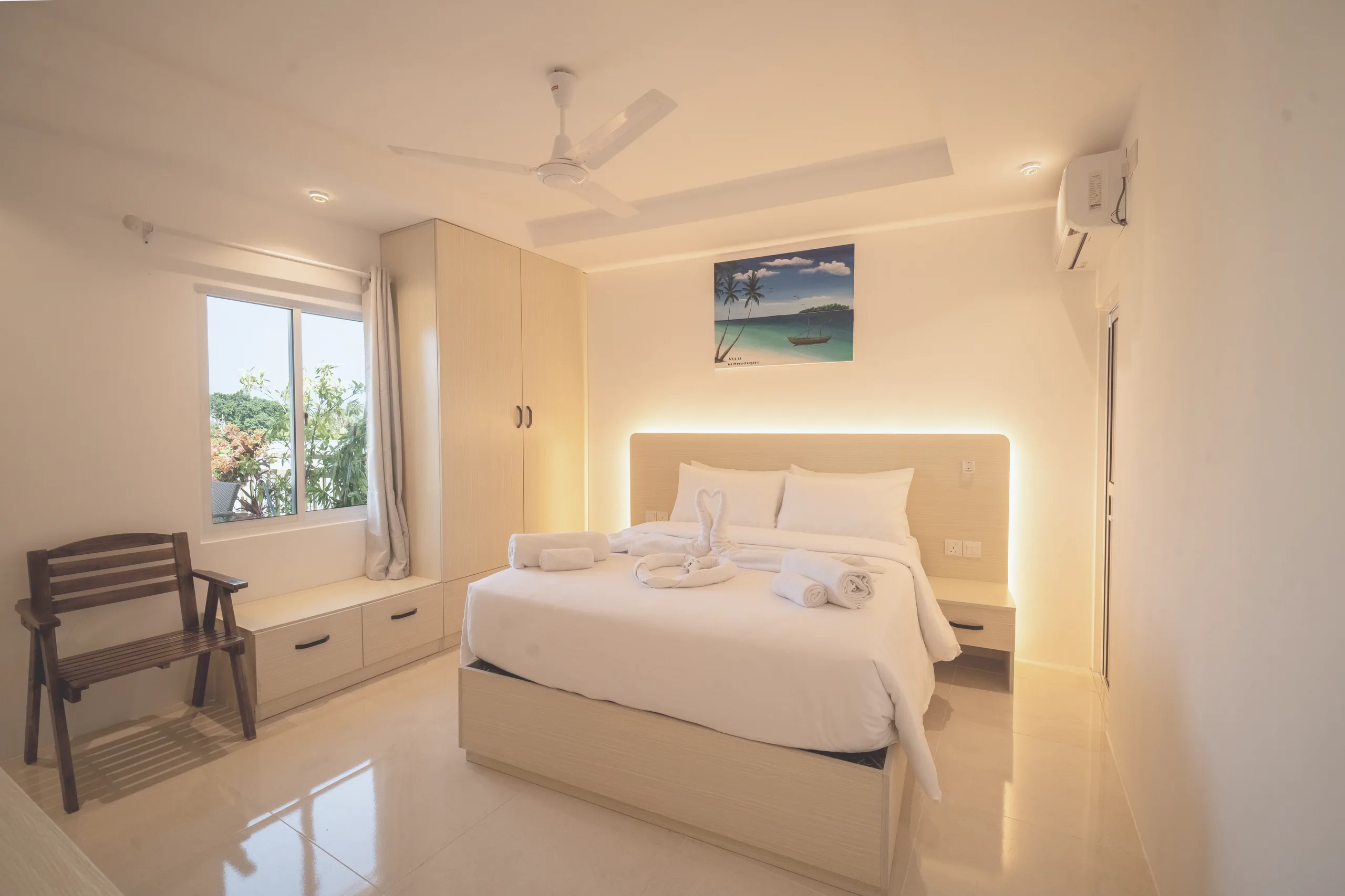 Vilu Himmafushi — Superior Double Room